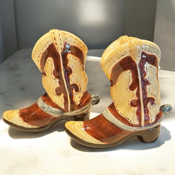 Vintage Ceramic Cowboy Boot Salt and Pepper Shakers - Picture 2 of 9